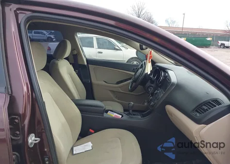 2011 Kia Optima Lx из США, поврежденный, VIN KNAGM4A75B5175045